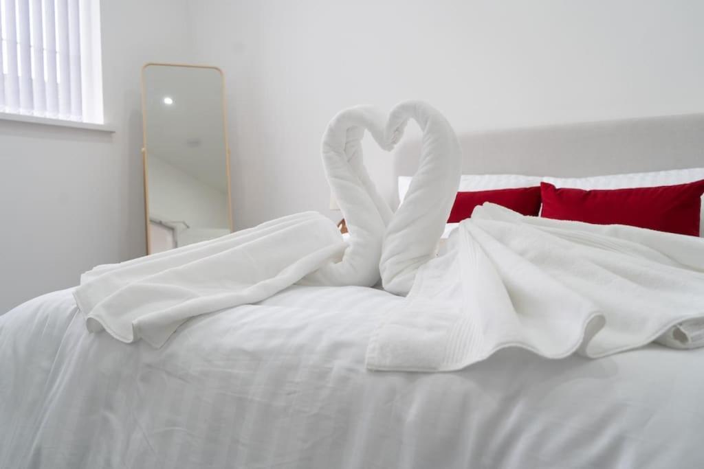 Stylish 1 Bed Apartment In Newly Refurbished Building W/ Parking & Wi-Fi Birmingham Exterior photo